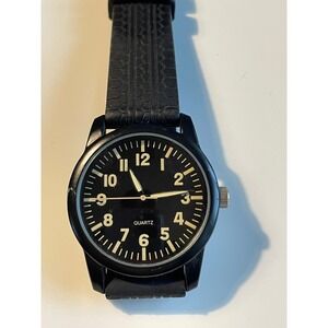 Vintage Y2K Black Field Watch Tire Tread Rubber Strap Non-Working As-Is Mens